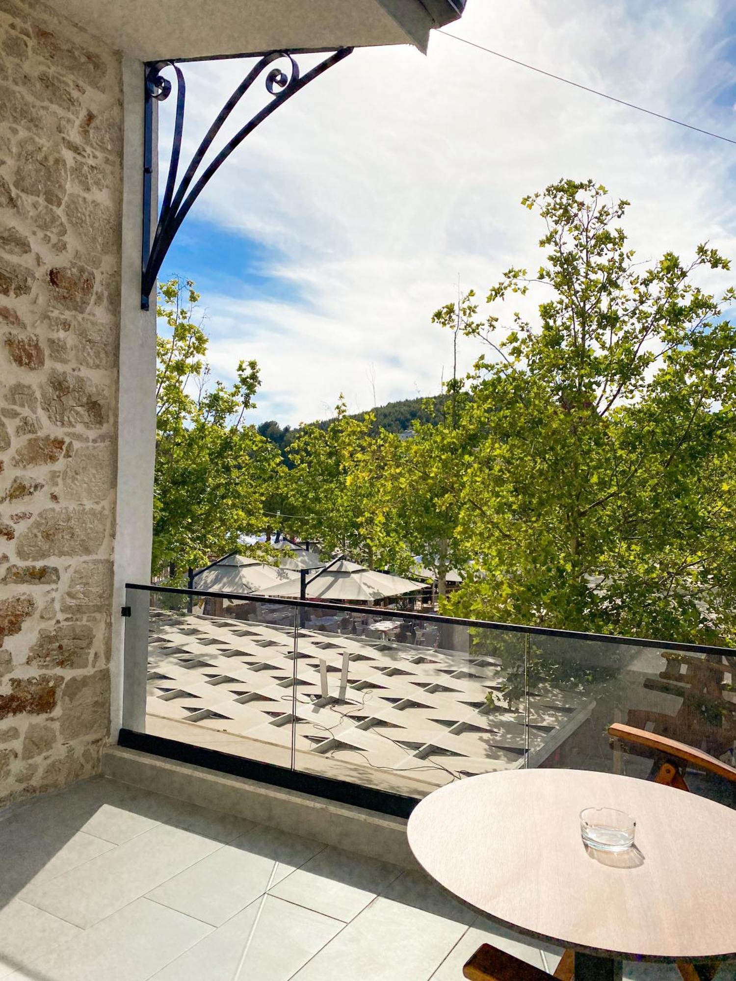 Acta 1939 Hotel Himare